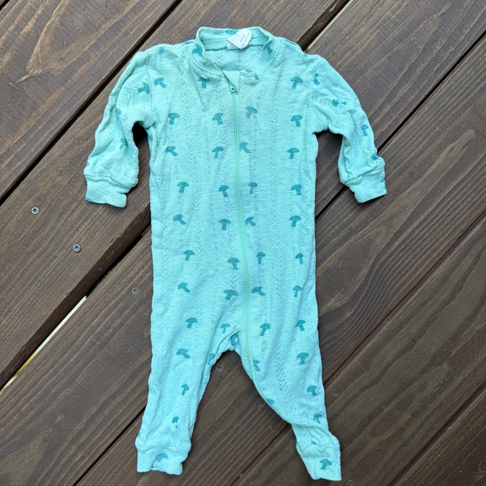 Kate Quinn - Mint Mushroom Romper